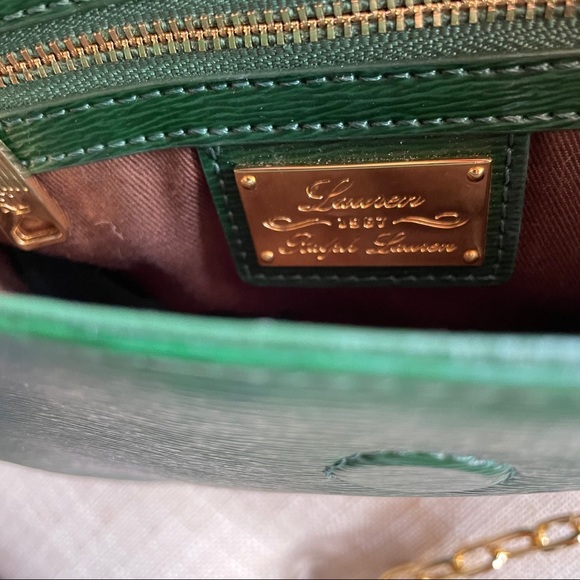 Ralph Lauren Green Purse with Gold Chain Strap - Picture 9 of 10